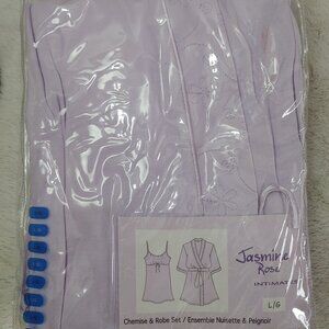 Chemise and robe set